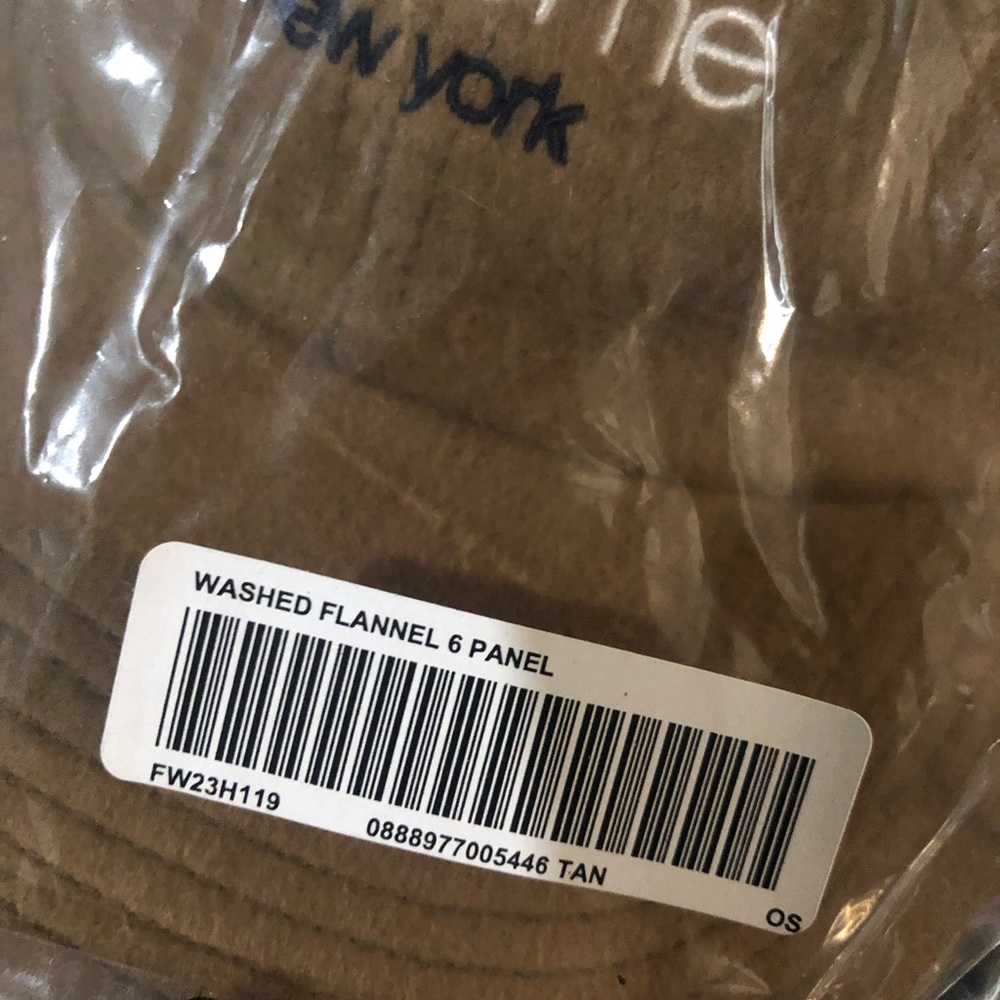 Supreme Hat - Picture 2 of 2